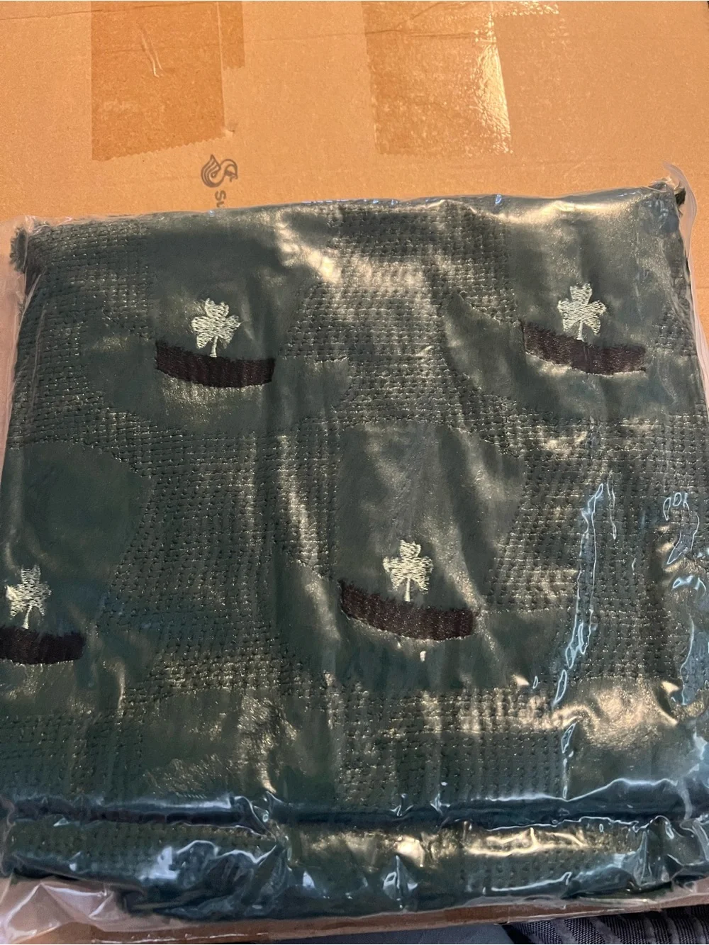 cheapark plush emerald